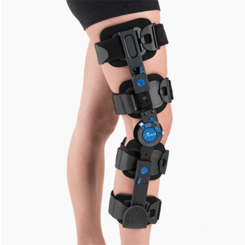 DeRoyal Warrior Recovery Post-Operative Hinged ROM Knee Brace - OrthoTape.com